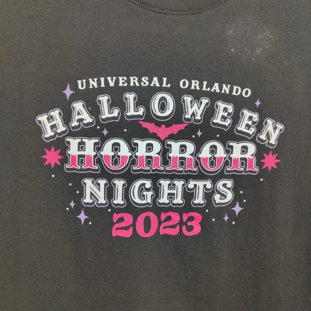 Universal Studios Halloween Horror Nights 2023 T-Shirt Womens Small Black Spooky - Picture 4 of 7